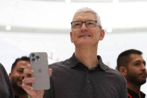 Tim Cook: Net Worth, Biography, Personal Life, Career, Real Estate, and Lifestyle (2026)